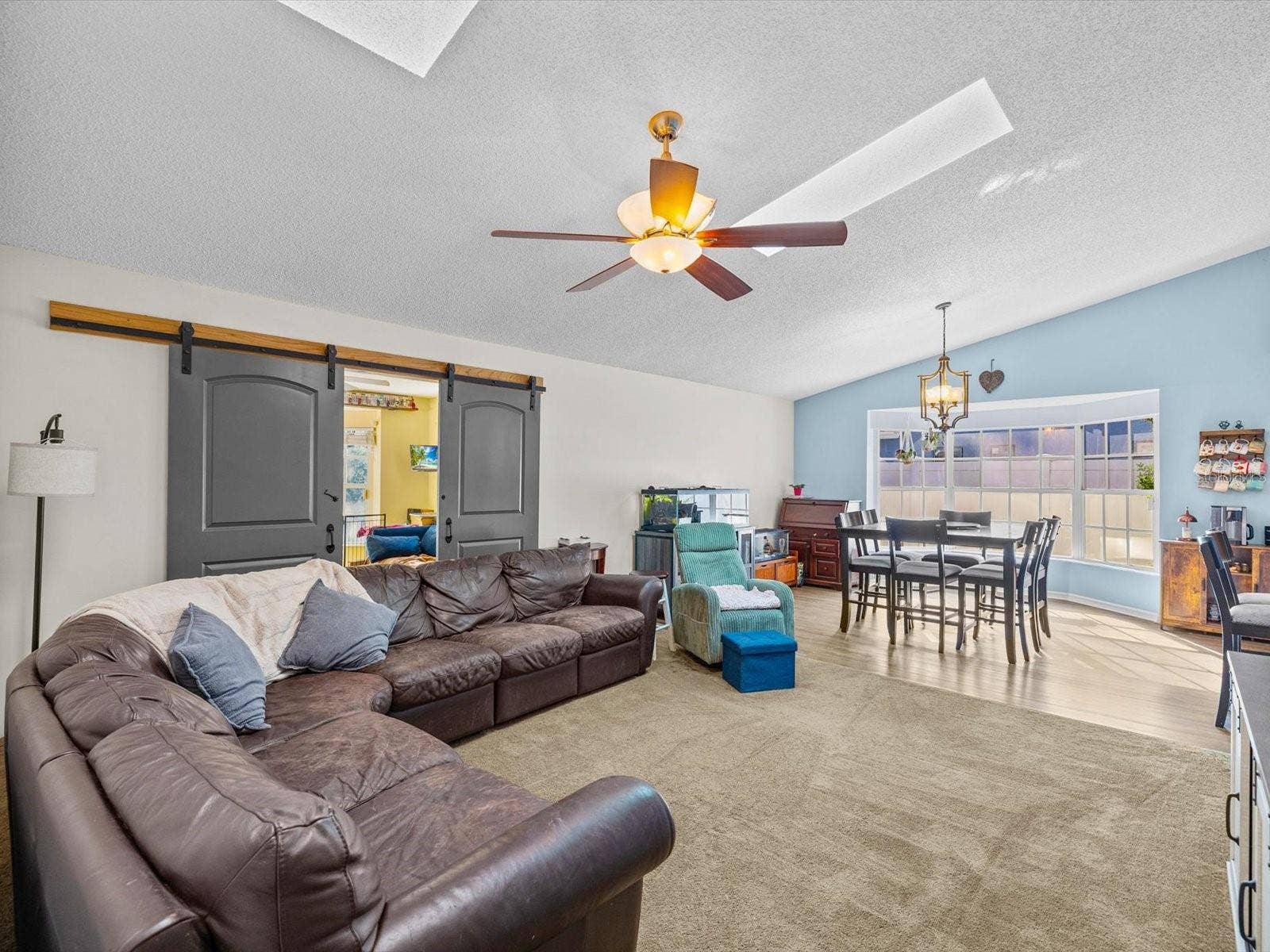 8350 ROYAL HART DRIVE, New Port Richey, FL 34653 8350 ROYAL HART DRIVE, New Port Richey, FL 34653