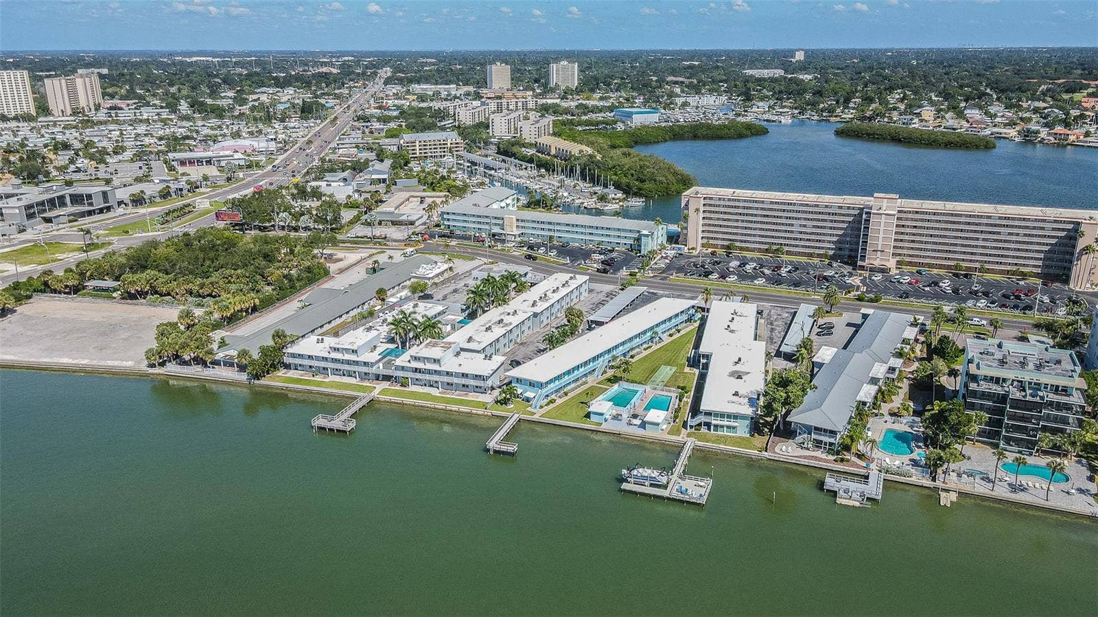 1834 SHORE DRIVE S, #4, South Pasadena, FL 33707