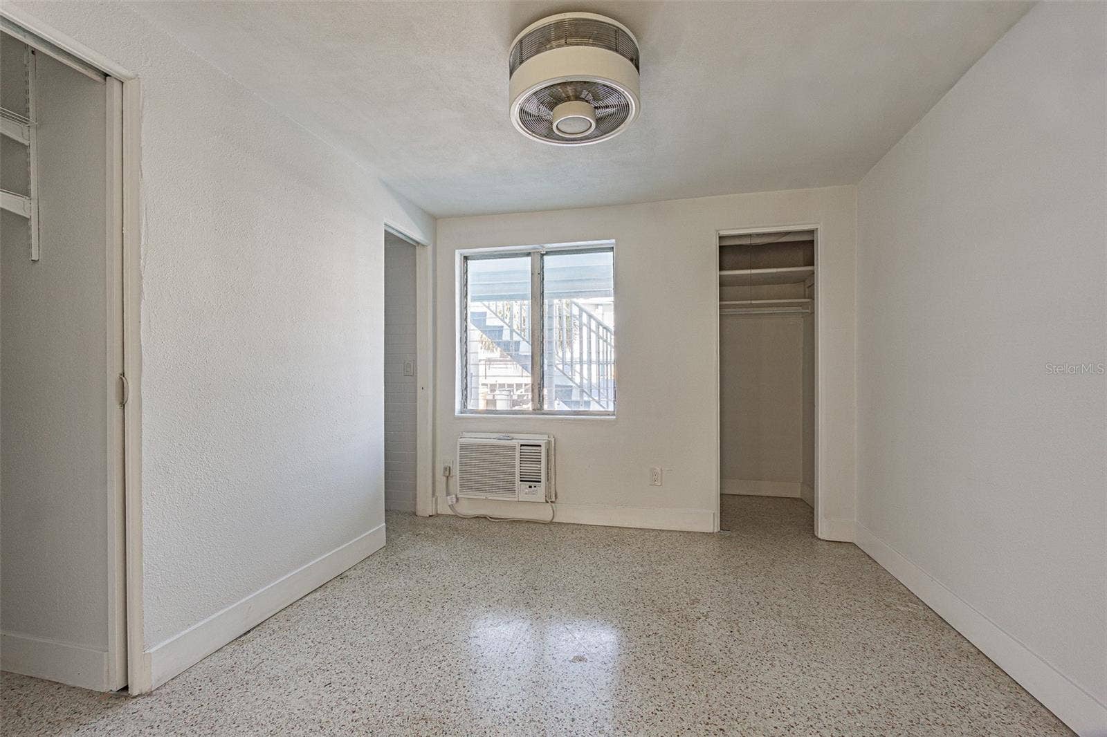 1834 SHORE DRIVE S, #4, South Pasadena, FL 33707