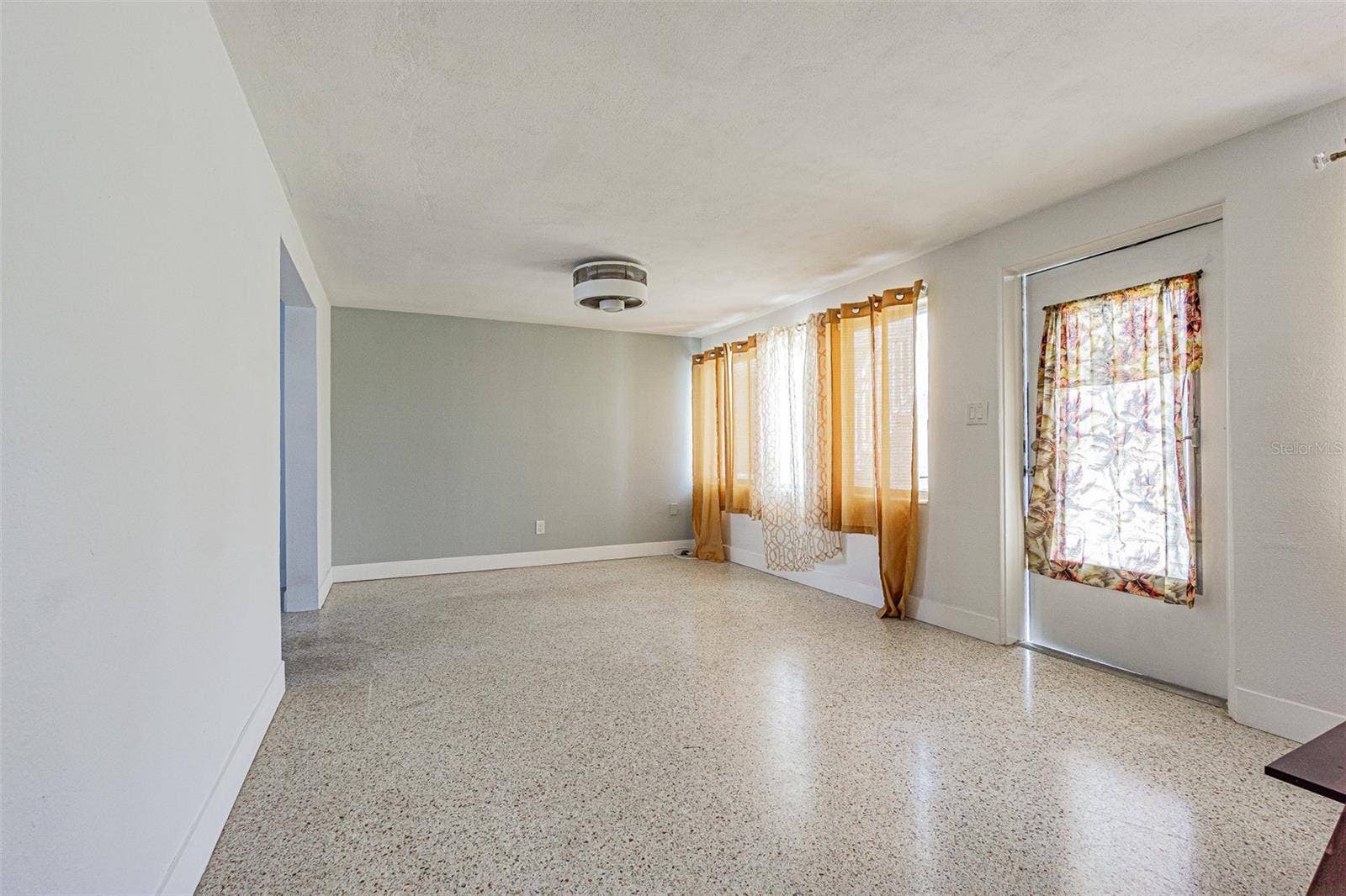 1834 SHORE DRIVE S, #4, South Pasadena, FL 33707