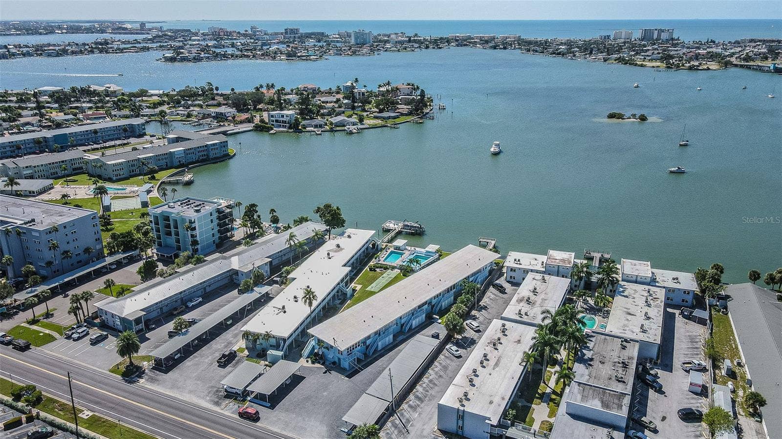 1834 SHORE DRIVE S, #4, South Pasadena, FL 33707
