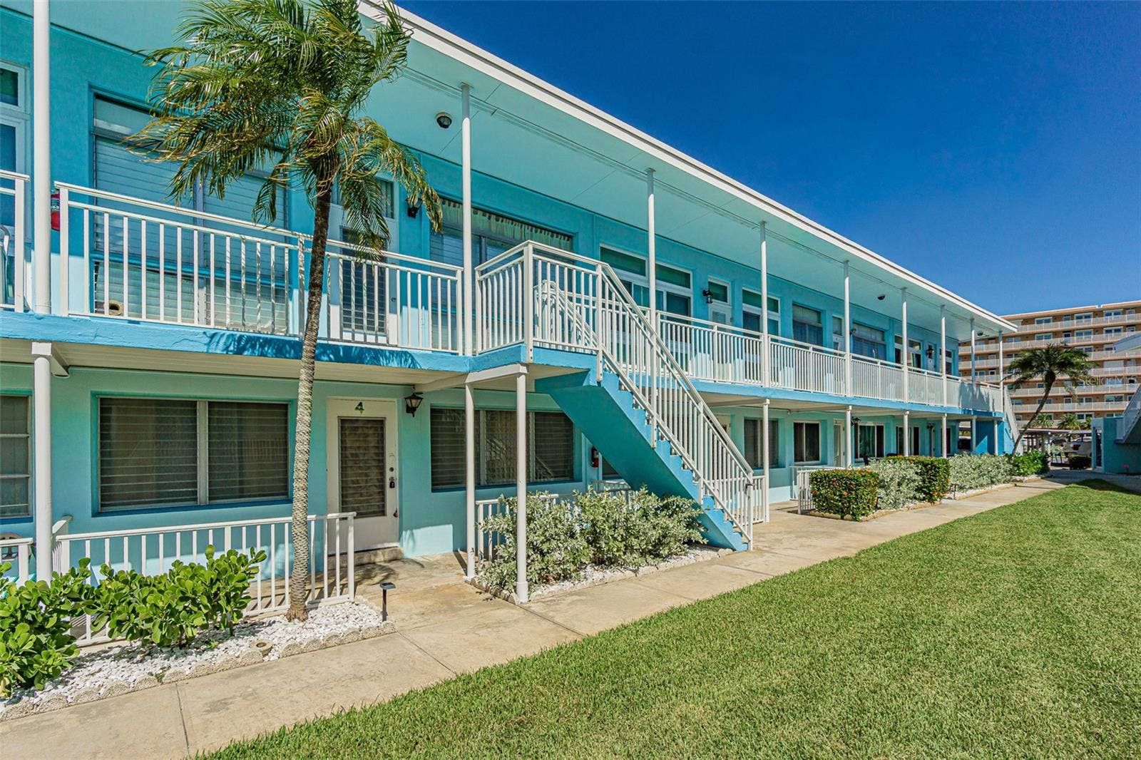 1834 SHORE DRIVE S, #4, South Pasadena, FL 33707