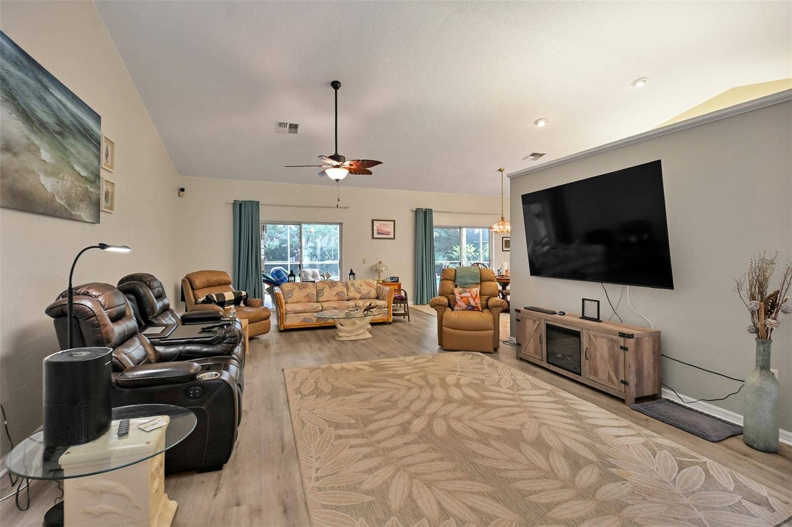 11384 NEWINGTON AVENUE, Spring Hill, FL 34609 11384 NEWINGTON AVENUE, Spring Hill, FL 34609