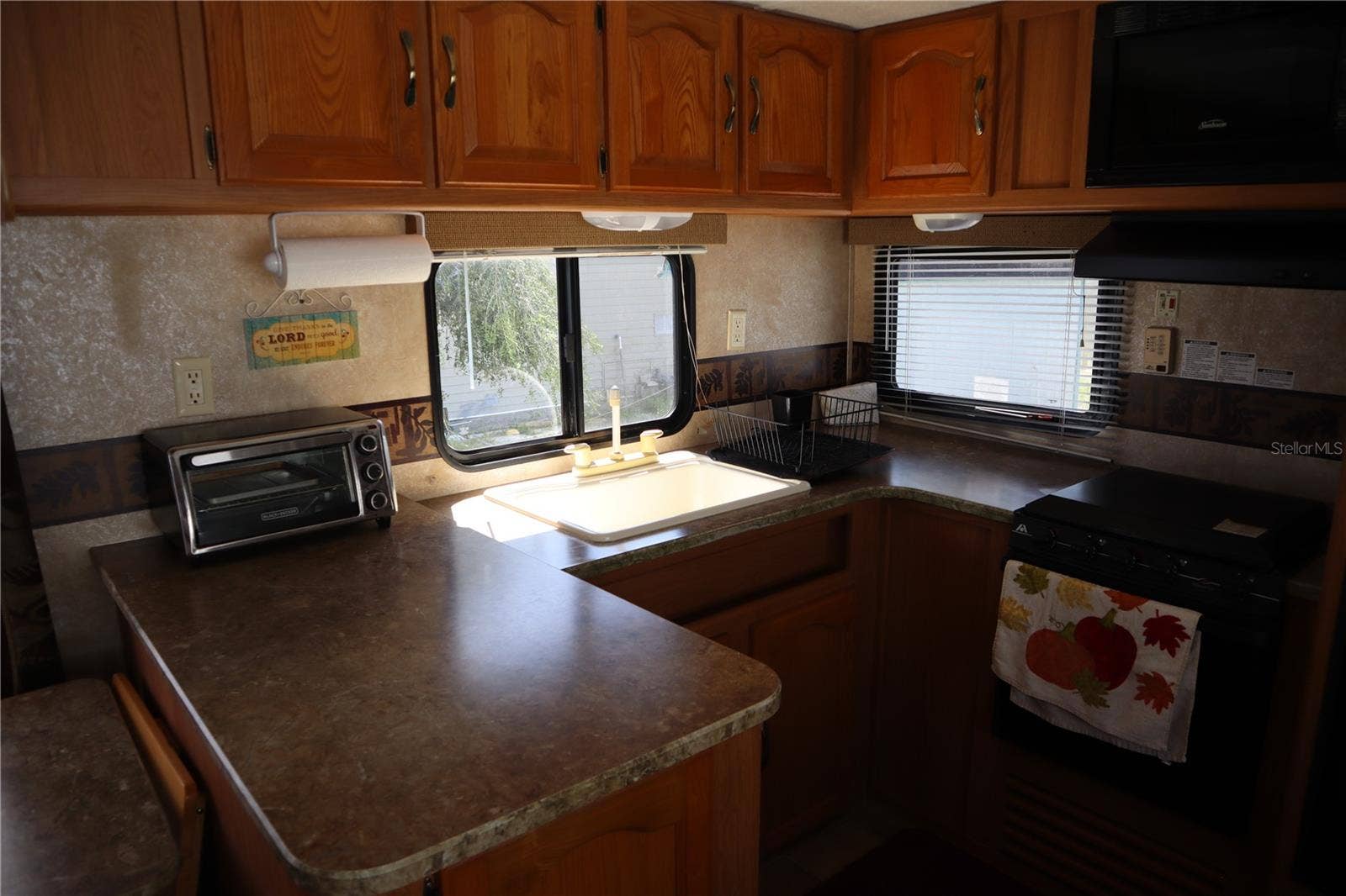 9431 COUGAR DRIVE, Weeki Wachee, FL 34613
