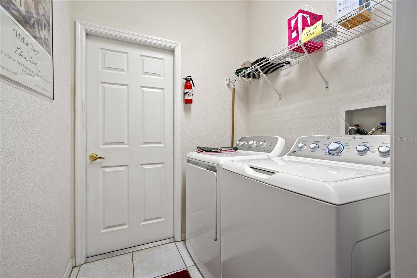 8112 AMBERSWEET PLACE, Land O Lakes, FL 34637 LAUNDRY ROOM