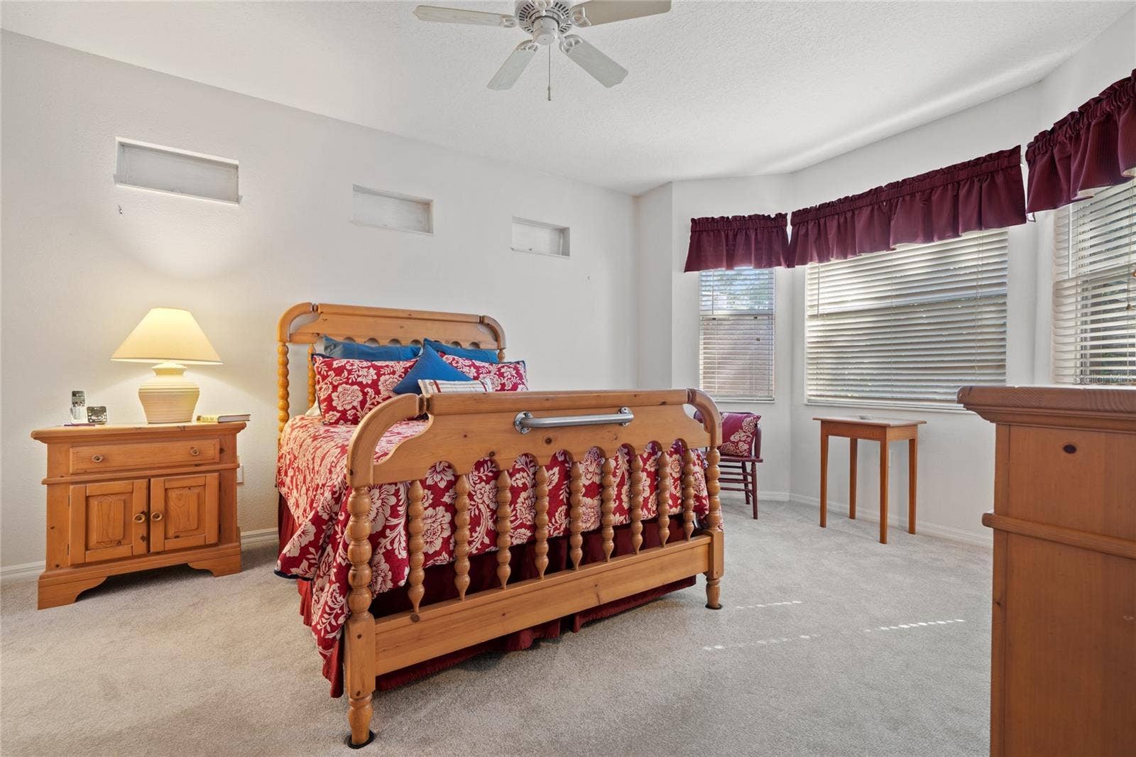 8112 AMBERSWEET PLACE, Land O Lakes, FL 34637 PRIMARY SUITE