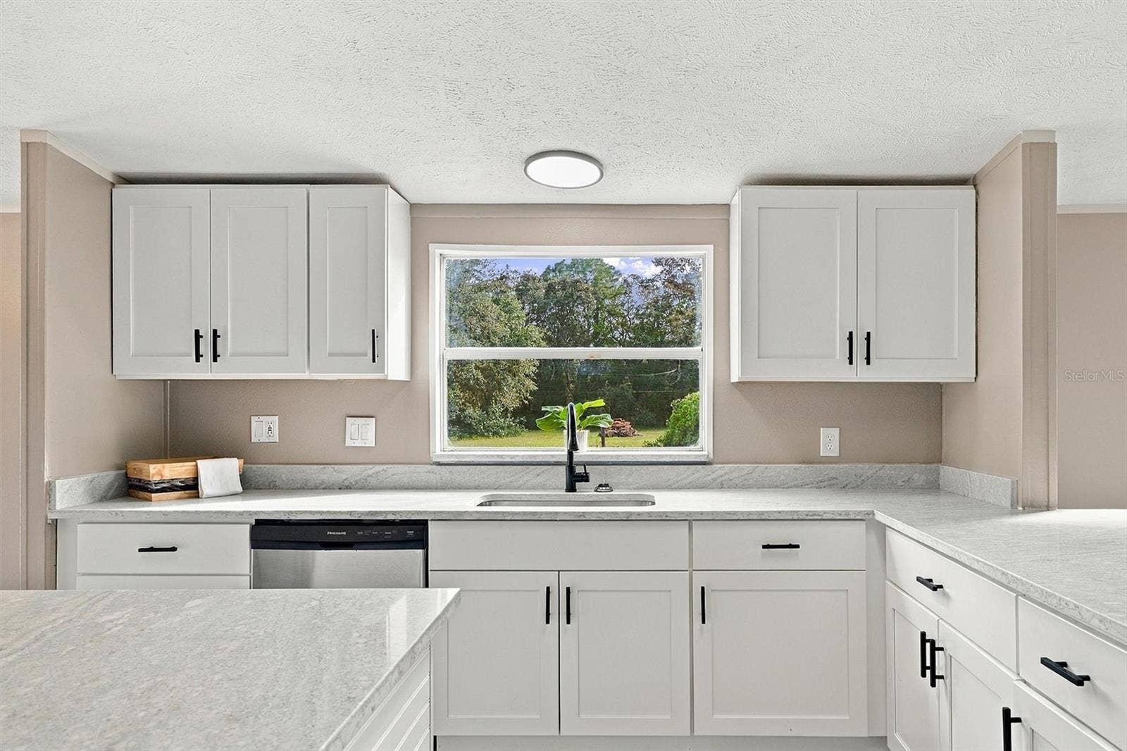 5715 S FLORENCE POINT, Homosassa, FL 34446