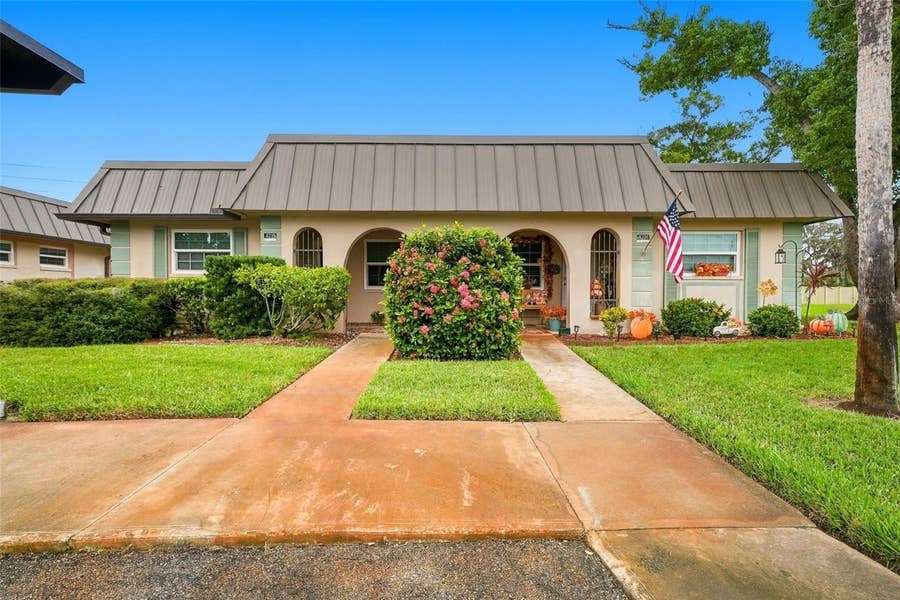 Property photo for 4219 STRATFORD DRIVE, #4219, New Port Richey, FL