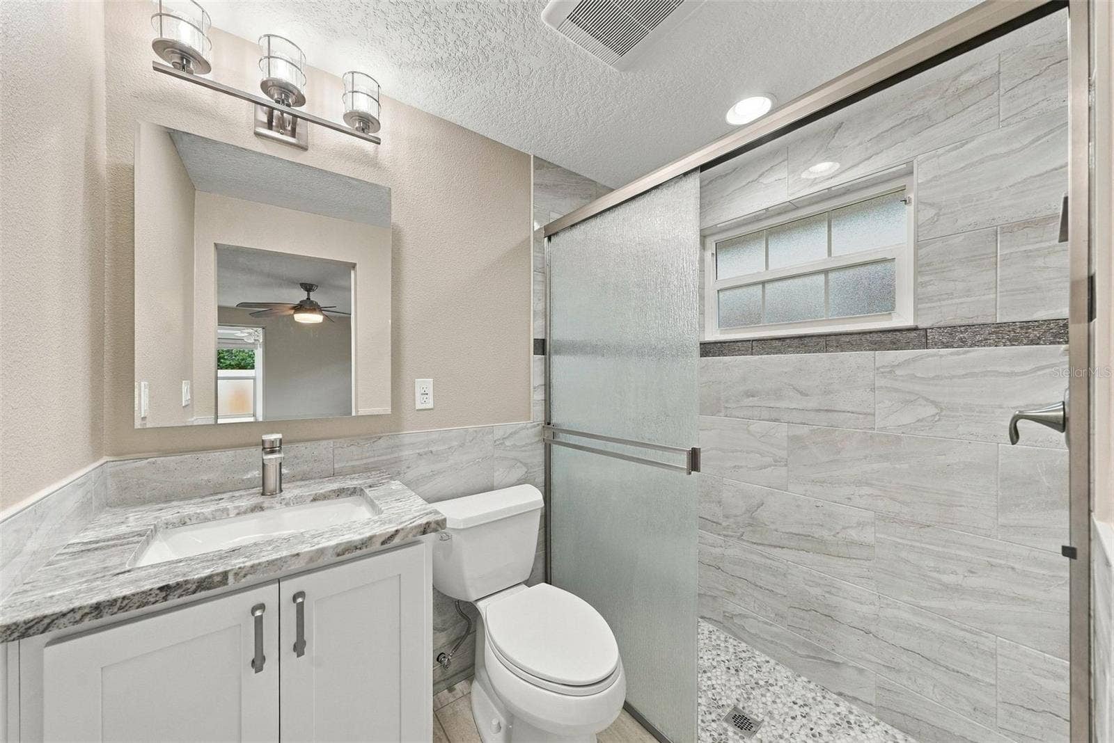 4219 STRATFORD DRIVE, #4219, New Port Richey, FL 34652 Primary bedroom en suite