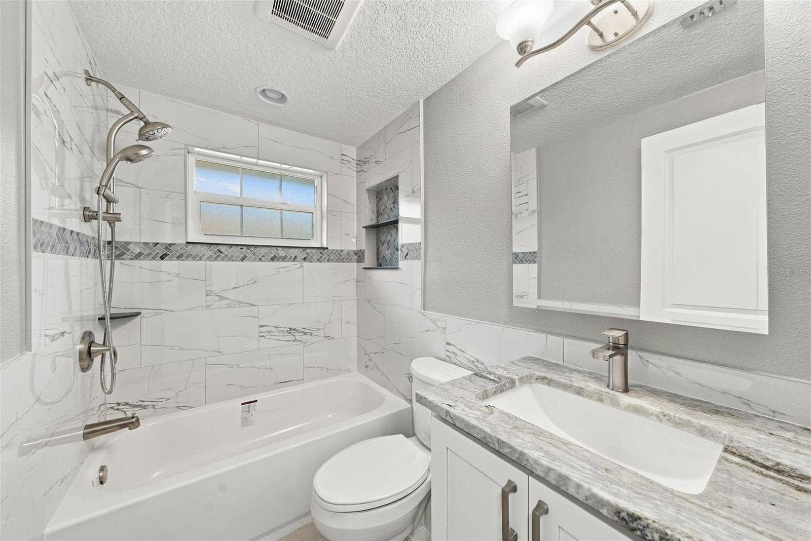 4219 STRATFORD DRIVE, #4219, New Port Richey, FL 34652 Bathroom 2