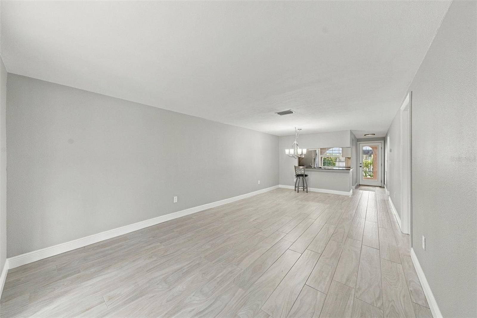 4219 STRATFORD DRIVE, #4219, New Port Richey, FL 34652 Dining & Living room