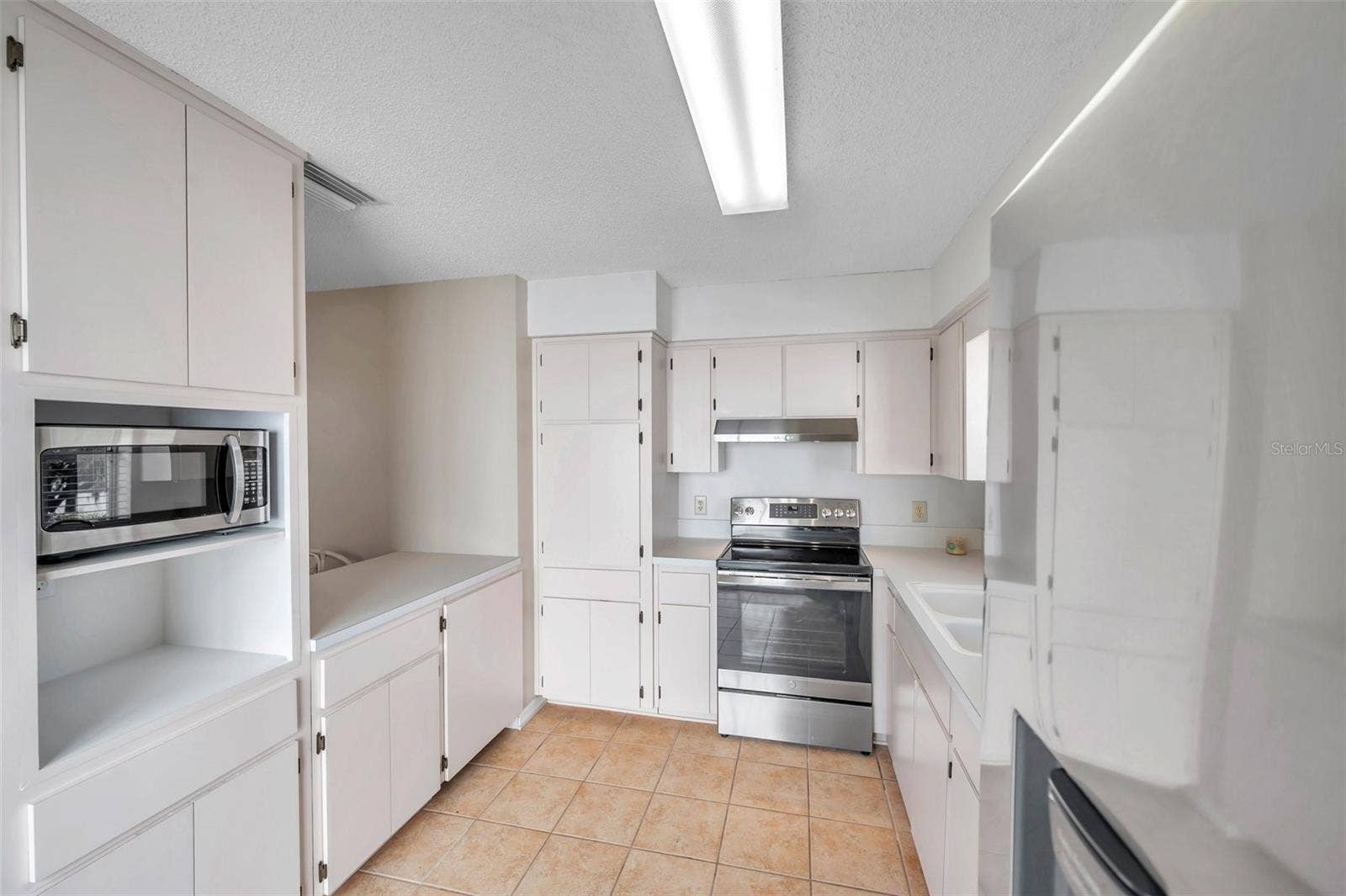 6632 HICKORYWOOD LN, #4B, New Port Richey, FL 34653 6632 HICKORYWOOD LN, #4B, New Port Richey, FL 34653