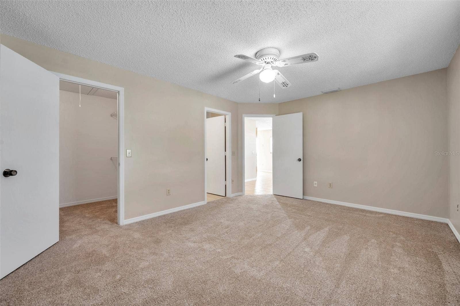 6632 HICKORYWOOD LN, #4B, New Port Richey, FL 34653 6632 HICKORYWOOD LN, #4B, New Port Richey, FL 34653