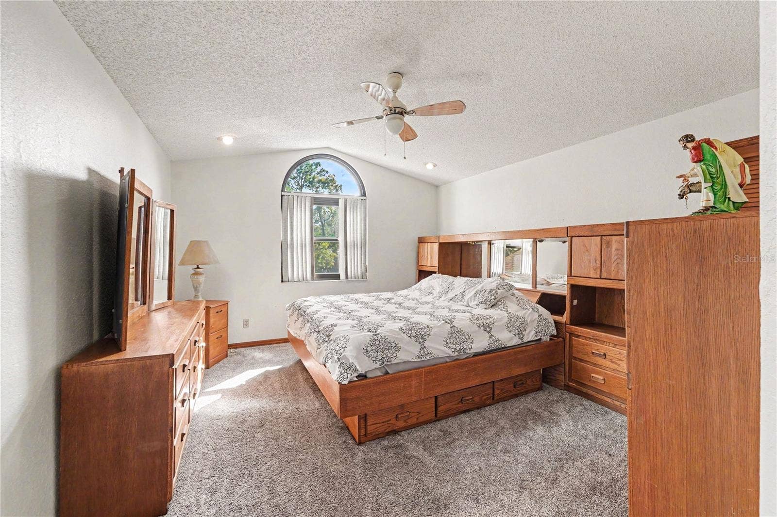 8909 JASMINE BOULEVARD, Port Richey, FL 34668