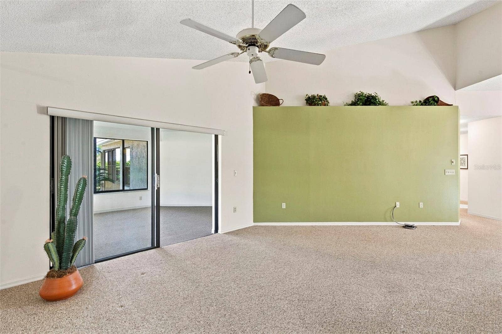 9108 BASSETT LANE, New Port Richey, FL 34655 9108 BASSETT LANE, New Port Richey, FL 34655
