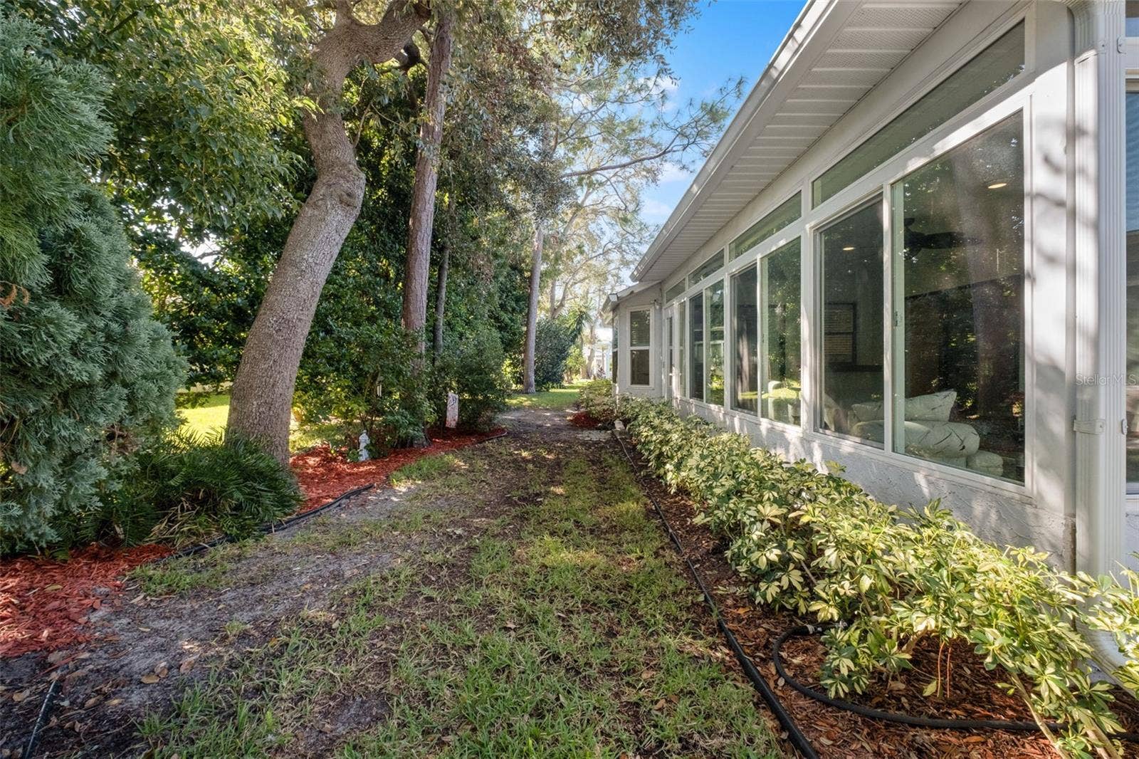 6432 PINE MEADOWS DRIVE, Spring Hill, FL 34606 6432 PINE MEADOWS DRIVE, Spring Hill, FL 34606