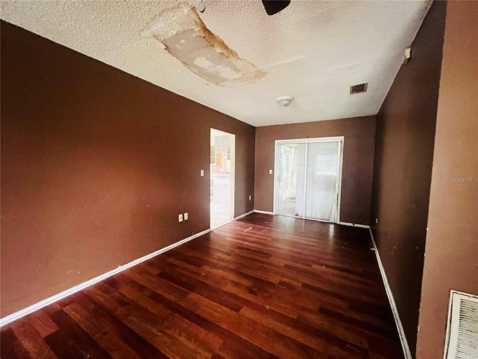 3131 CHALON STREET, New Port Richey, FL 34655 DINING AREA