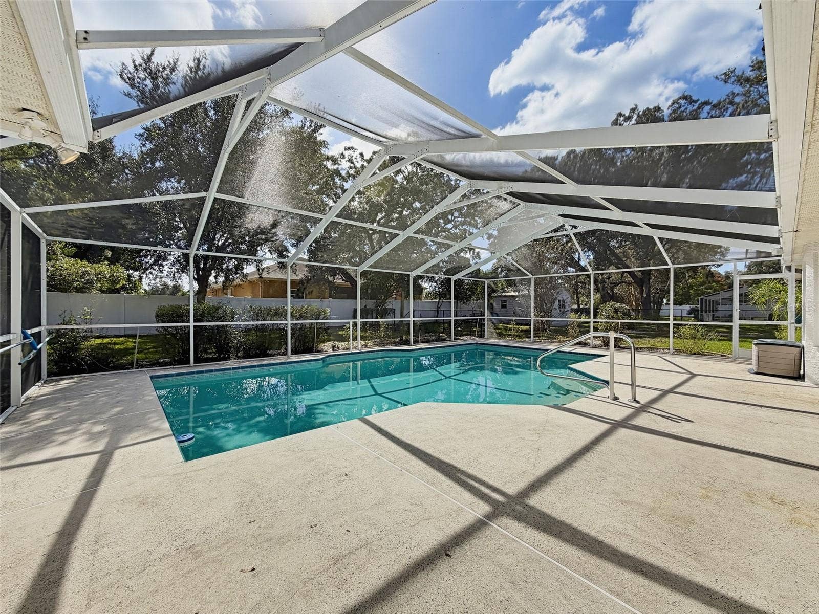 10074 SLEEPY WILLOW COURT, Spring Hill, FL 34608 Amazing HEATED saltwater pool.
