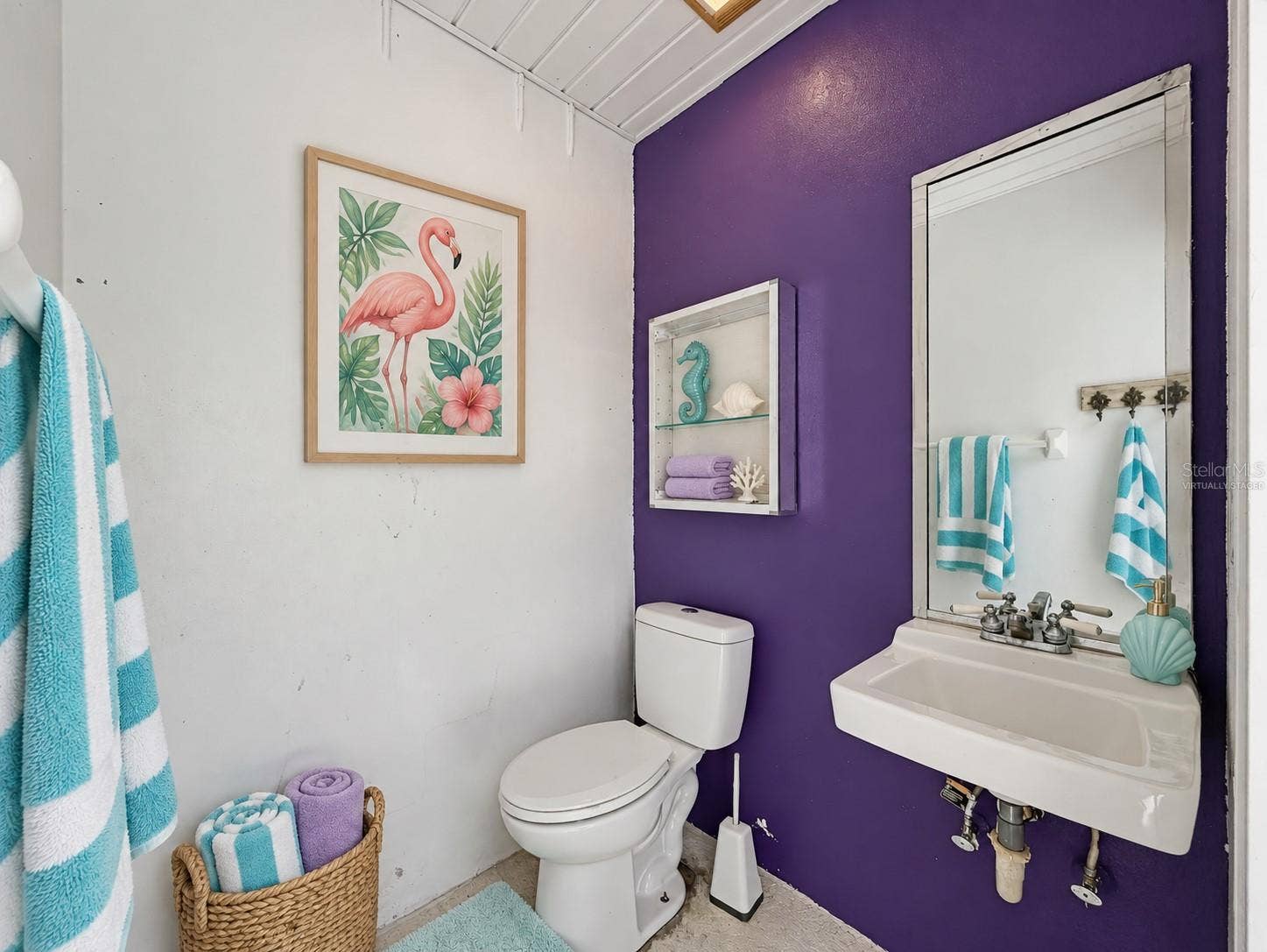 10074 SLEEPY WILLOW COURT, Spring Hill, FL 34608 Pool bath. (virtually staged)