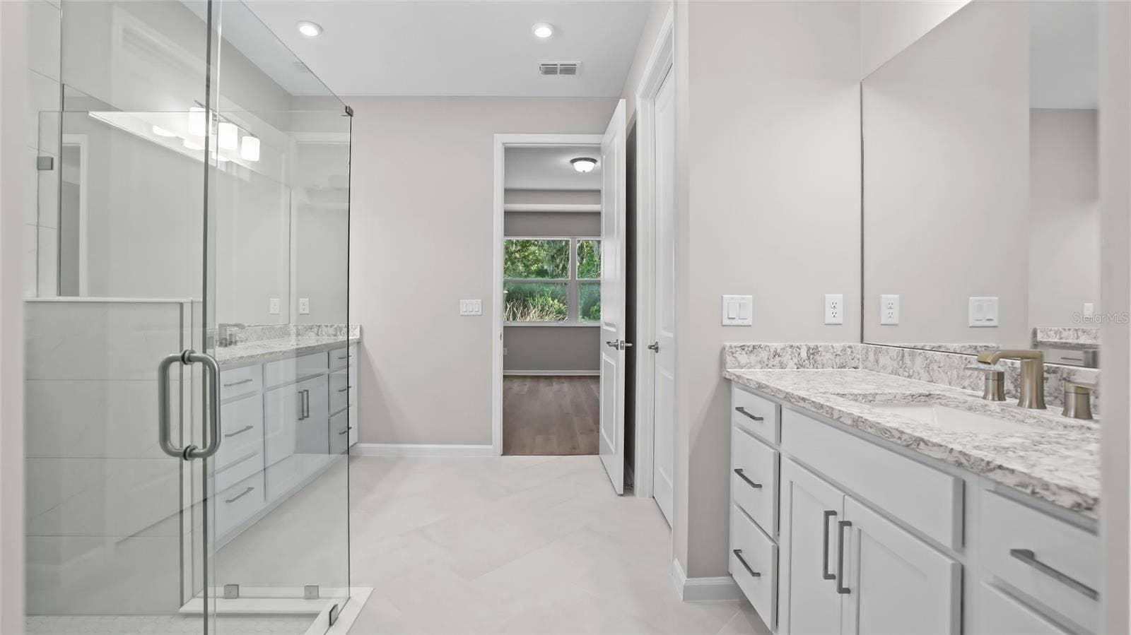 Owner's Bath