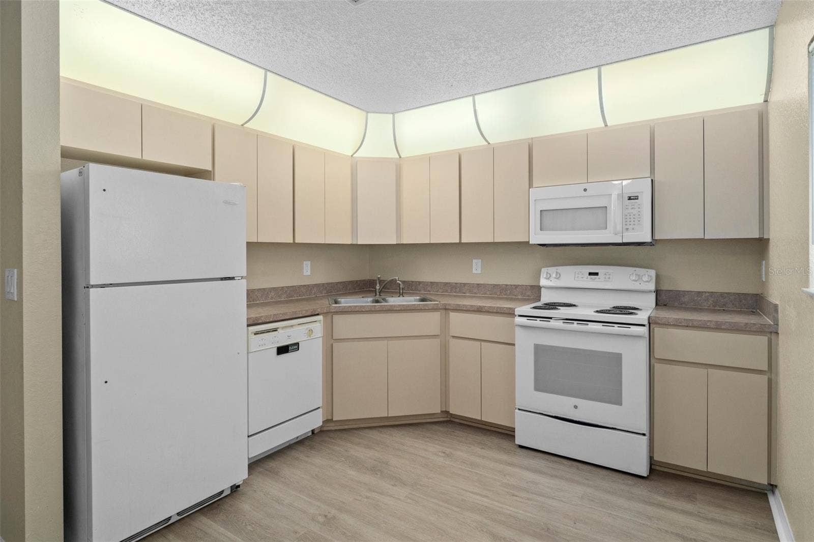 1240 SYLVIA AVENUE, Spring Hill, FL 34606 1240 SYLVIA AVENUE, Spring Hill, FL 34606