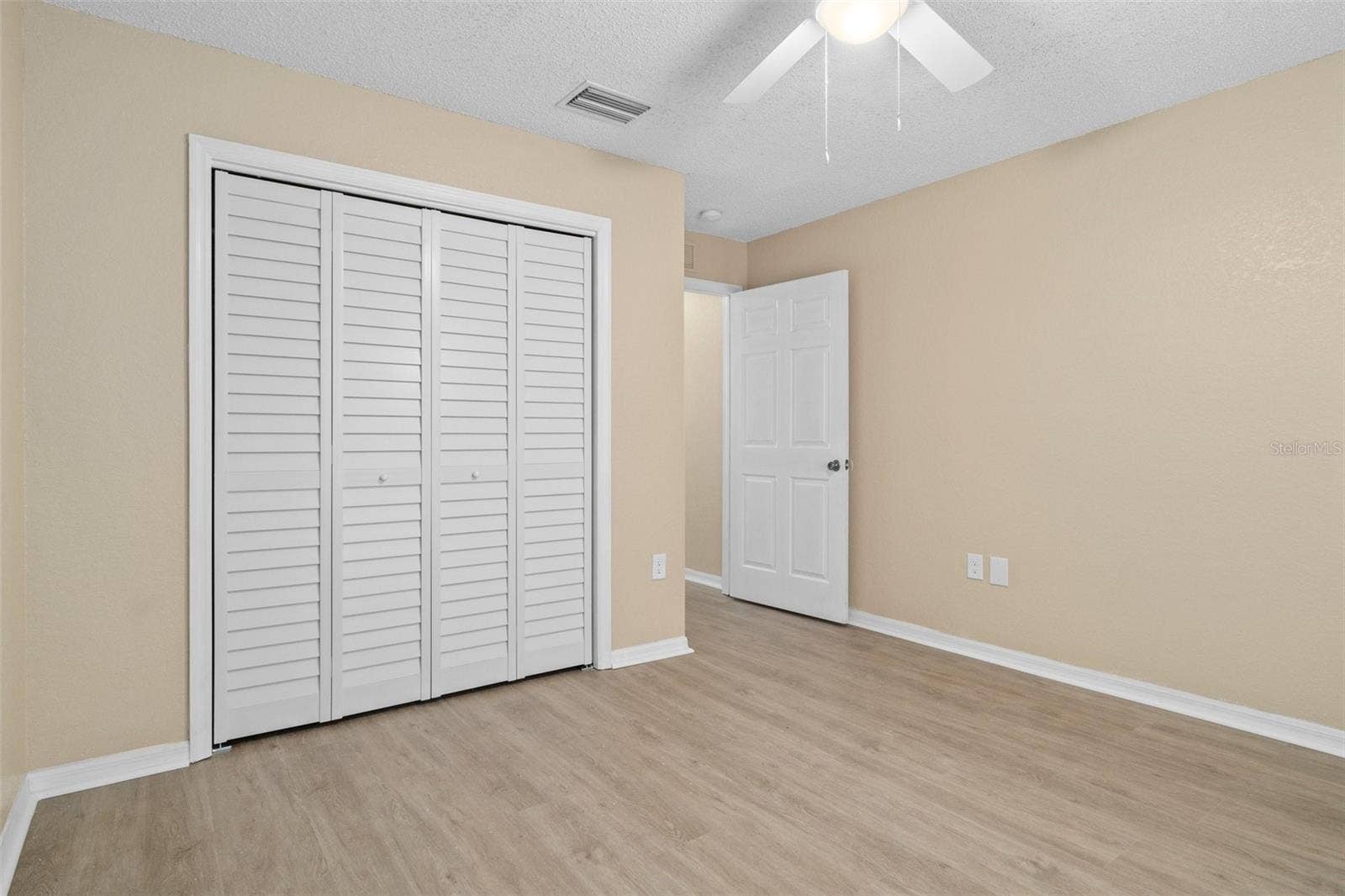 1240 SYLVIA AVENUE, Spring Hill, FL 34606 1240 SYLVIA AVENUE, Spring Hill, FL 34606