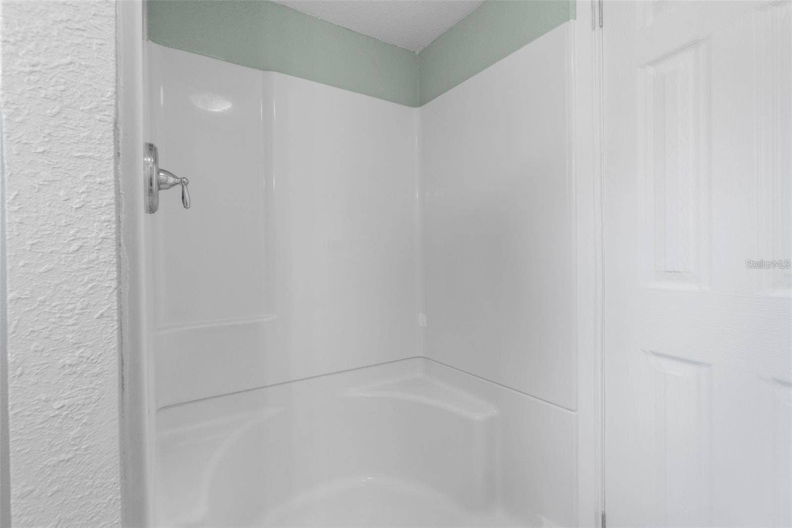 6738 OSPREY LANE, Hudson, FL 34667 6738 OSPREY LANE, Hudson, FL 34667