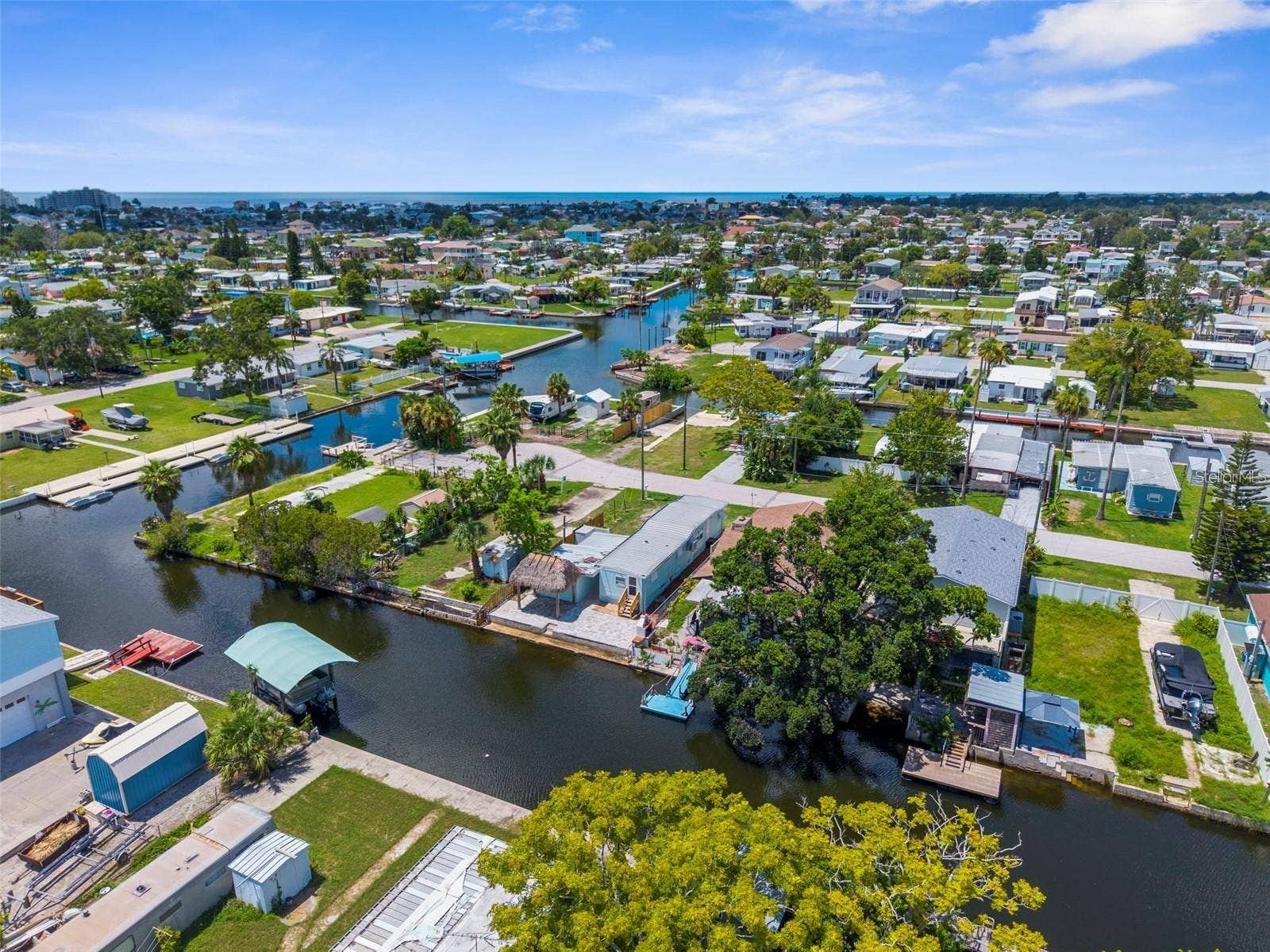 6738 OSPREY LANE, Hudson, FL 34667 6738 OSPREY LANE, Hudson, FL 34667