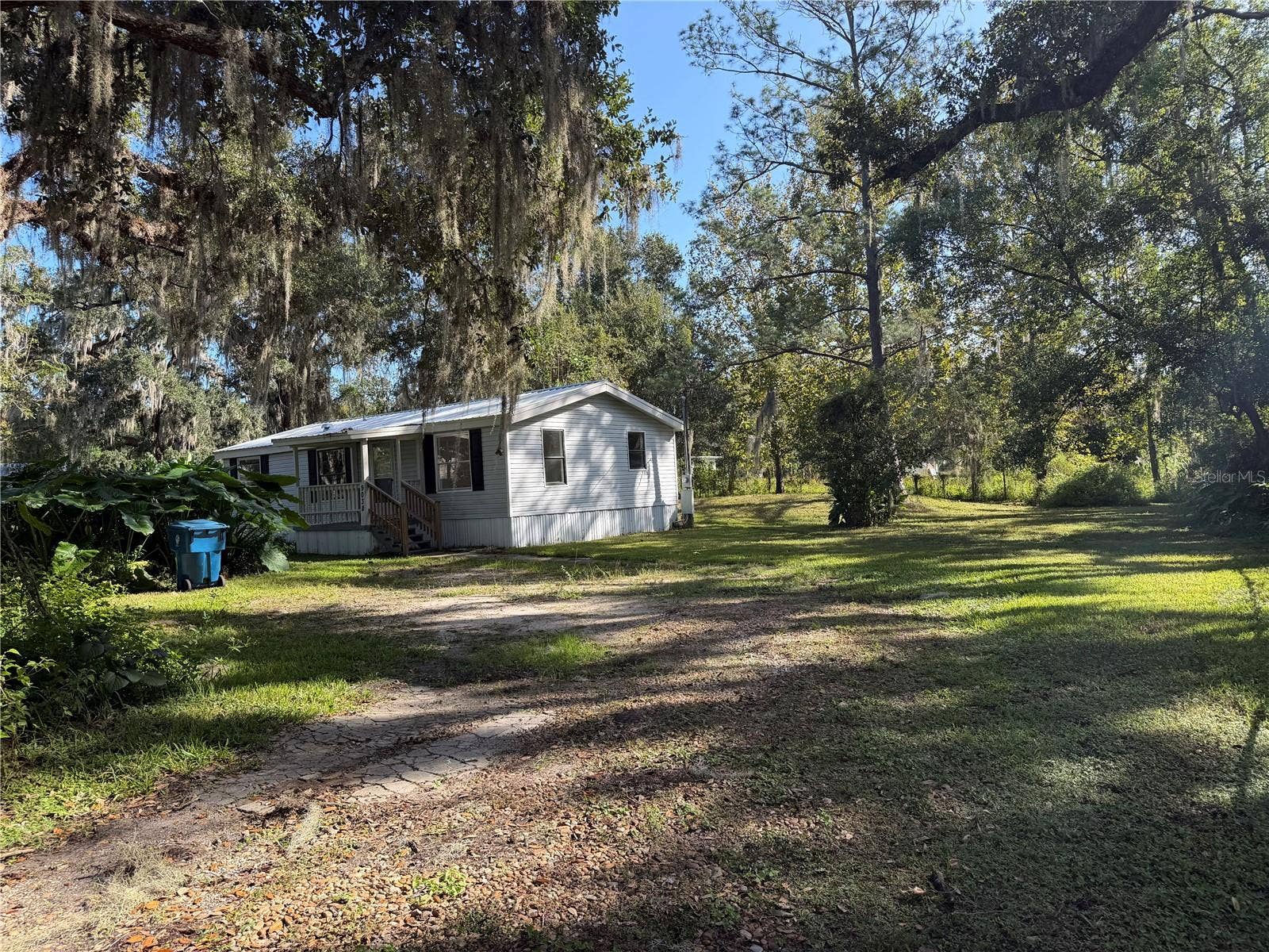9038 PARRISH AVENUE, Brooksville, FL 34601