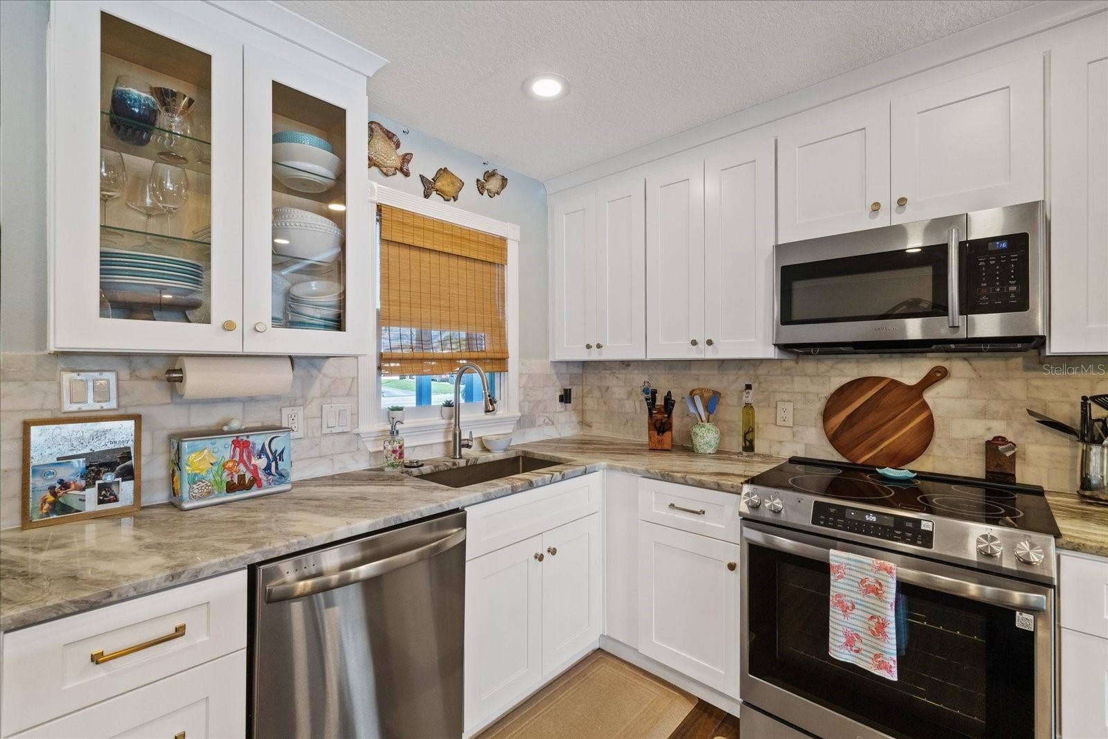 4532 FLORAMAR TERRACE, New Port Richey, FL 34652 4532 FLORAMAR TERRACE, New Port Richey, FL 34652