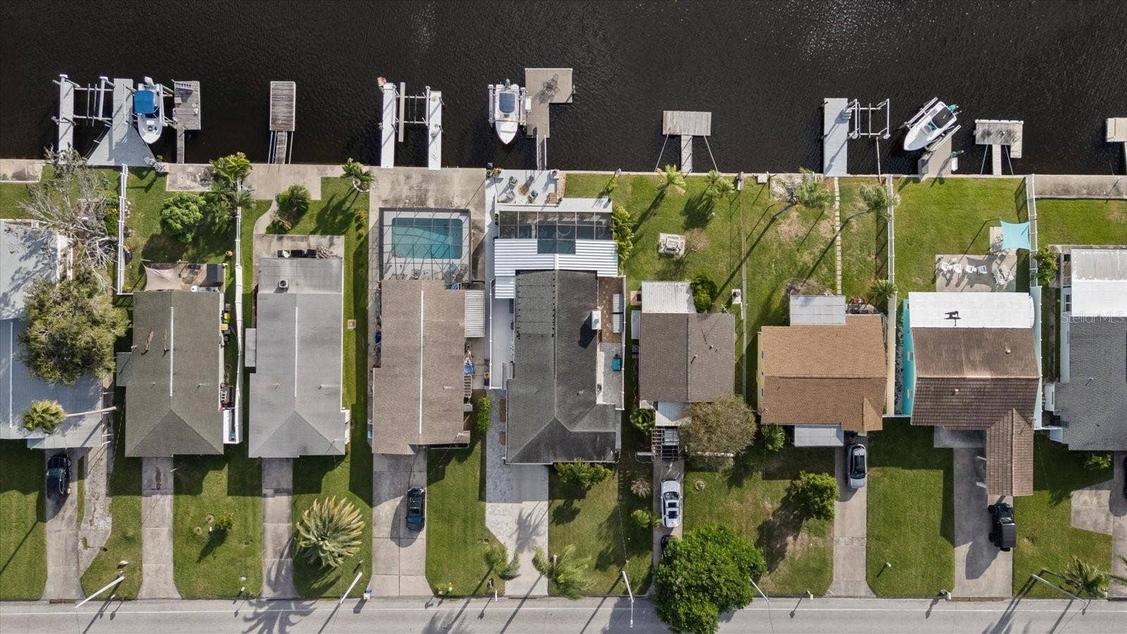 4532 FLORAMAR TERRACE, New Port Richey, FL 34652 4532 FLORAMAR TERRACE, New Port Richey, FL 34652