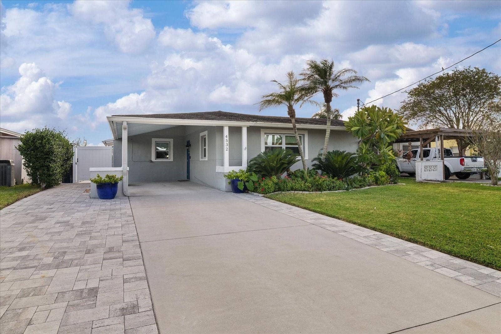 4532 FLORAMAR TERRACE, New Port Richey, FL 34652 4532 FLORAMAR TERRACE, New Port Richey, FL 34652