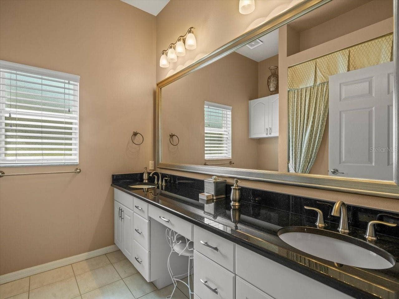 9216 TARLETON CIRCLE, Weeki Wachee, FL 34613 9216 TARLETON CIRCLE, Weeki Wachee, FL 34613
