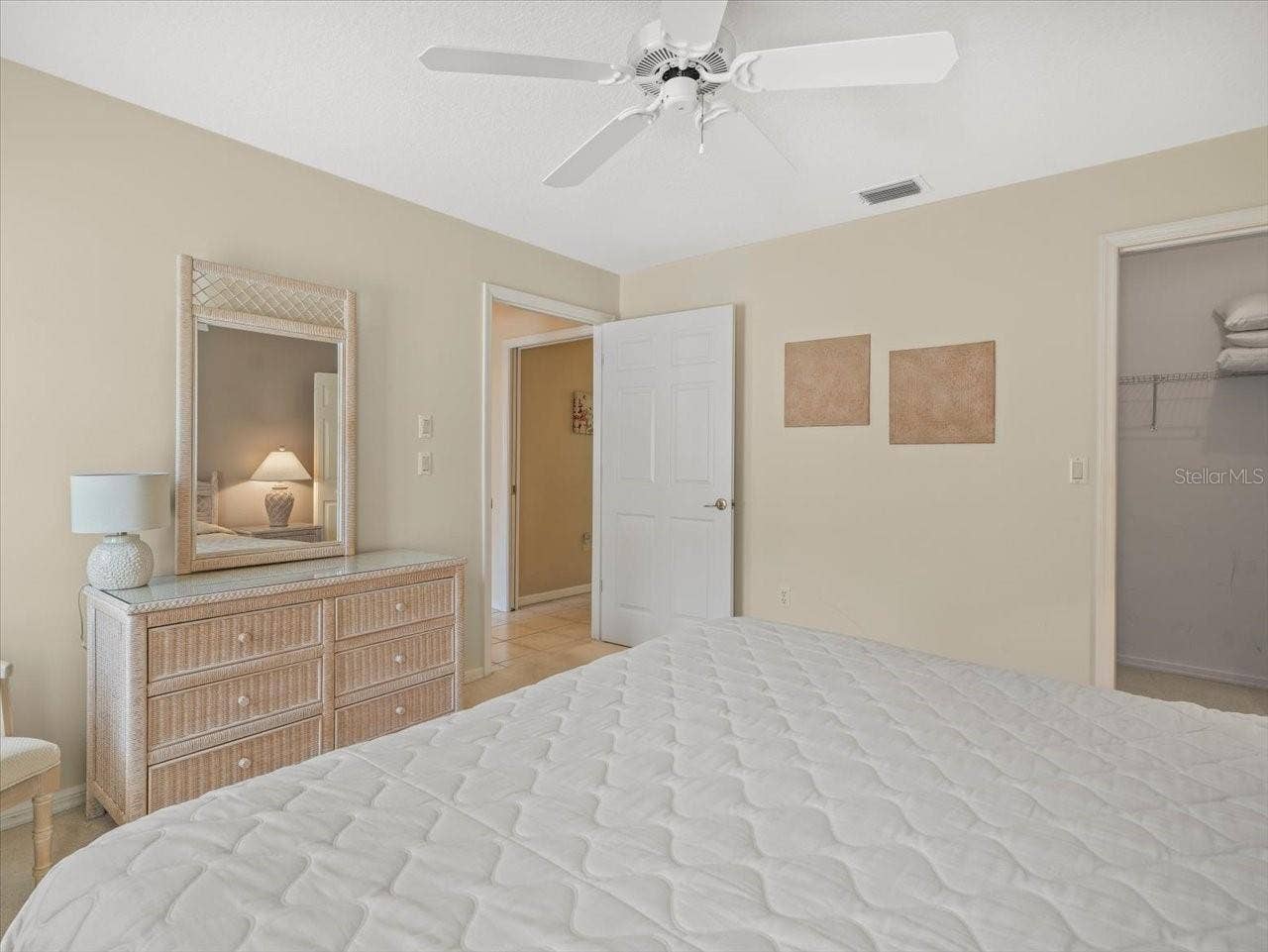 9216 TARLETON CIRCLE, Weeki Wachee, FL 34613 9216 TARLETON CIRCLE, Weeki Wachee, FL 34613
