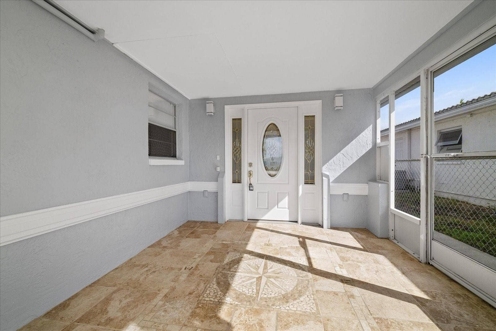 Screened front entry porch