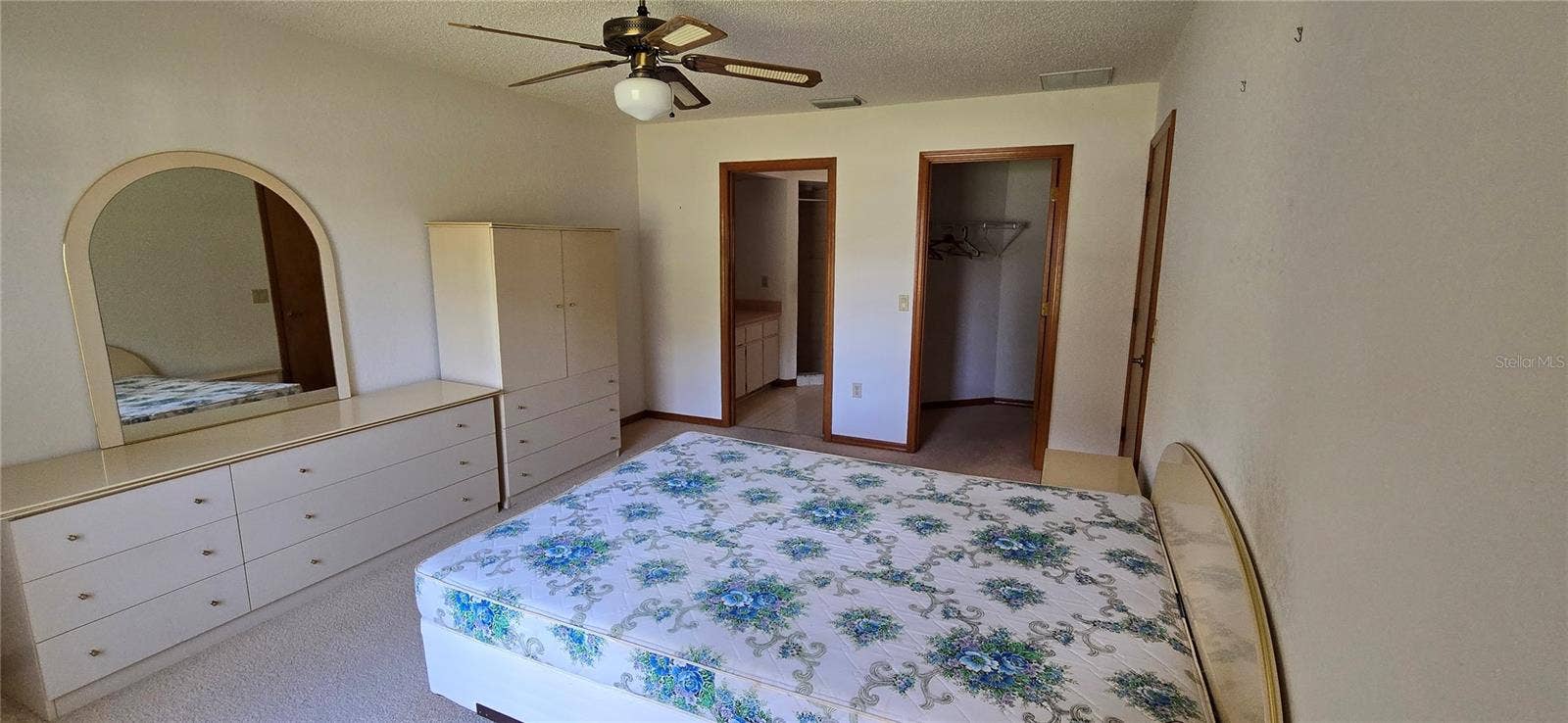 2315 RENTON LANE, Spring Hill, FL 34609 2315 RENTON LANE, Spring Hill, FL 34609