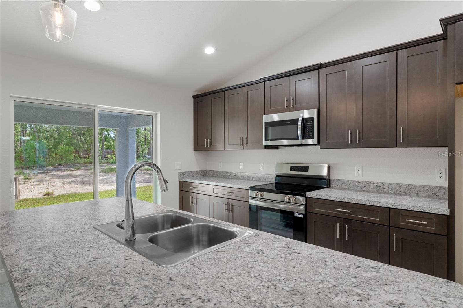 12572 JAYBIRD ROAD, Weeki Wachee, FL 34614
