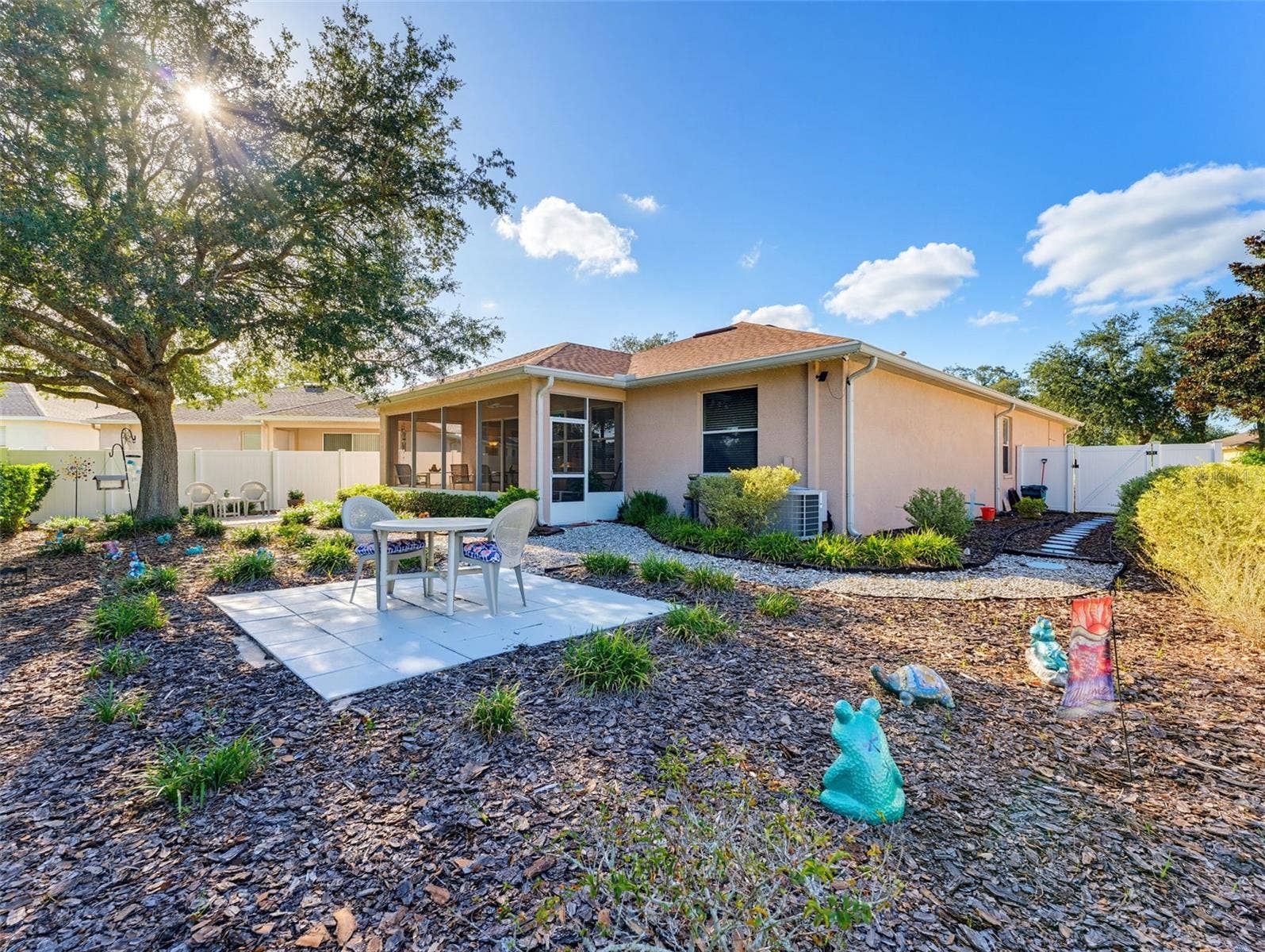 272 WINTHROP, Spring Hill, FL 34609