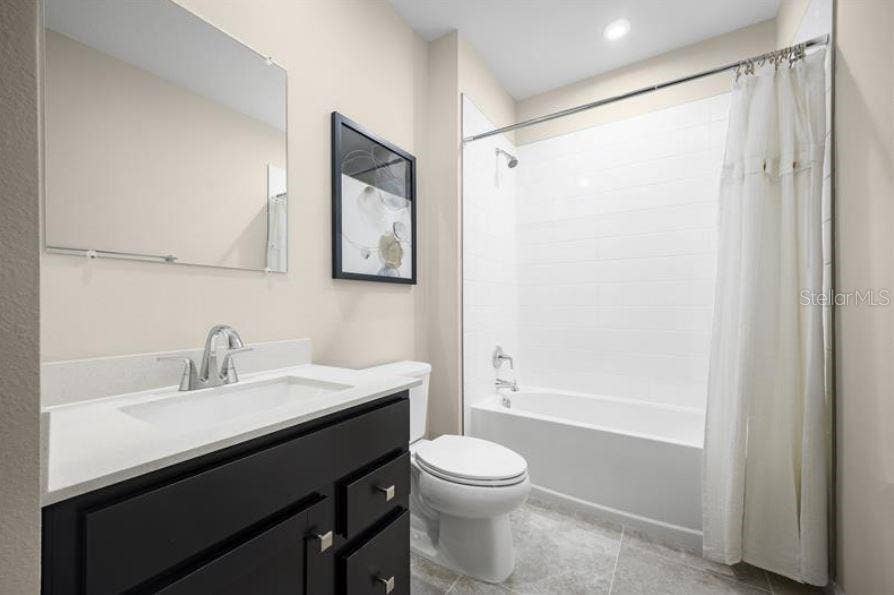 6647 MILLSTONE AVENUE, Lakeland, FL 33813 6647 MILLSTONE AVENUE, Lakeland, FL 33813