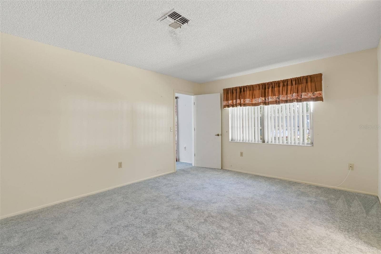 6402 OCEAN PINES LANE, Spring Hill, FL 34606