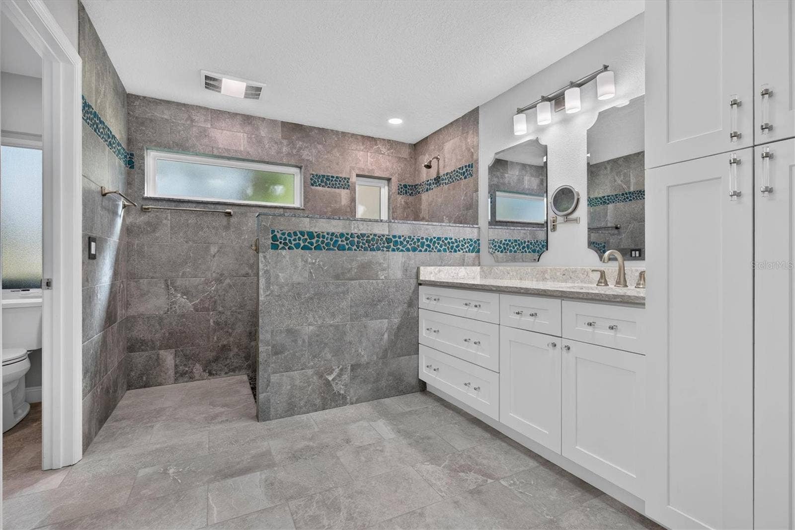 442 N CHERRY POP DRIVE, Inverness, FL 34453 En Suite Bath