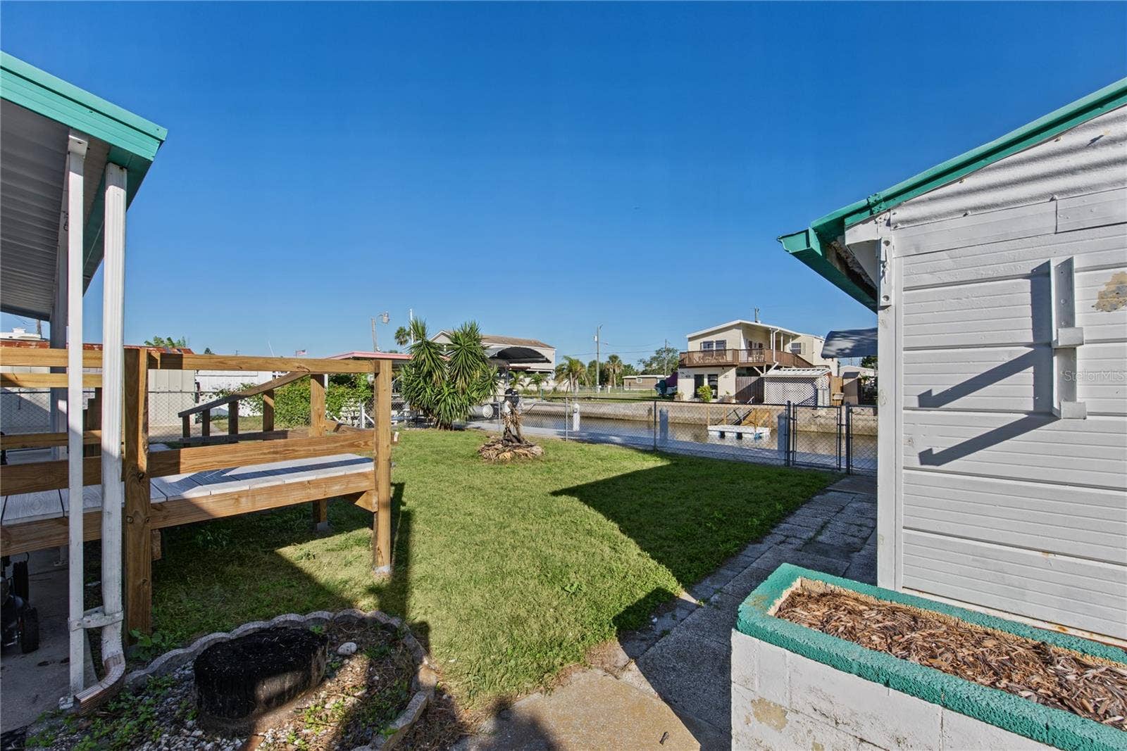 6805 HERON LANE, Hudson, FL 34667 6805 HERON LANE, Hudson, FL 34667