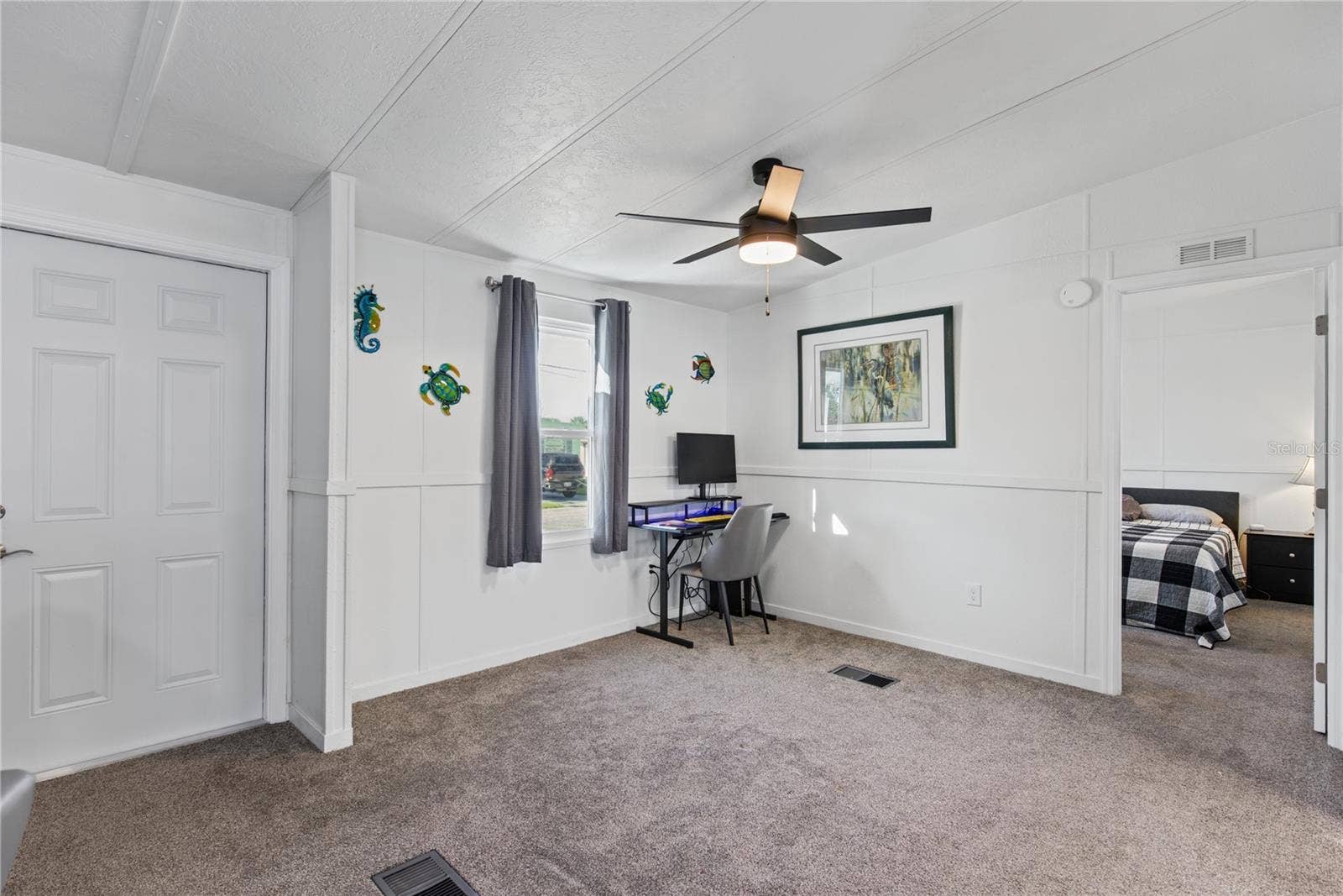 6805 HERON LANE, Hudson, FL 34667 6805 HERON LANE, Hudson, FL 34667