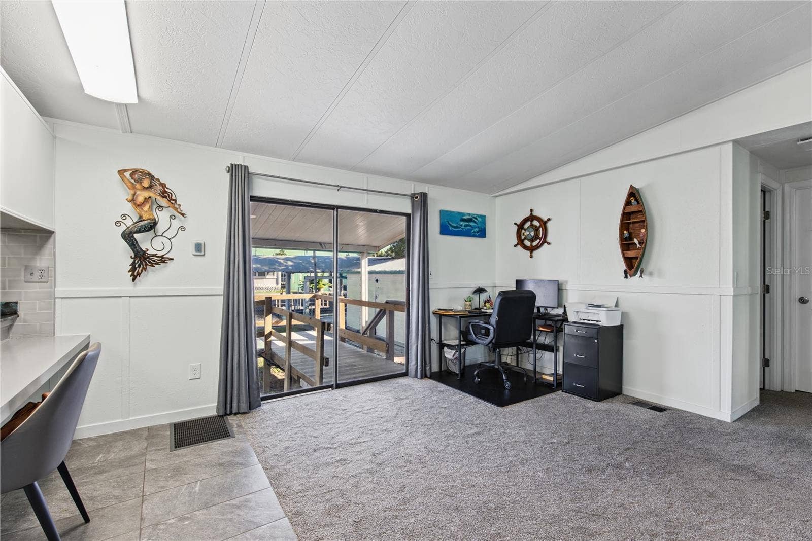 6805 HERON LANE, Hudson, FL 34667 6805 HERON LANE, Hudson, FL 34667
