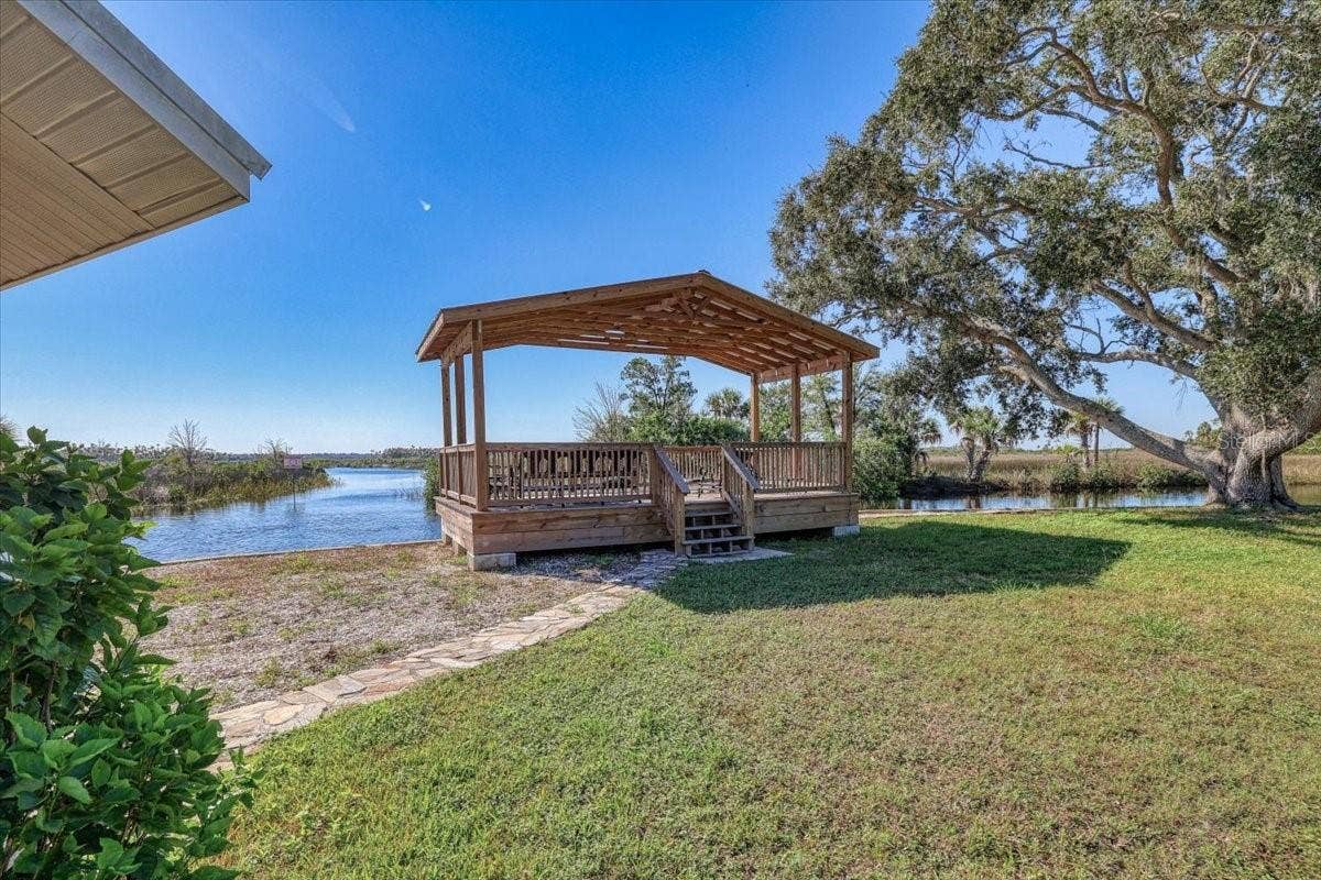 4346 CORTEZ BOULEVARD, Weeki Wachee, FL 34607