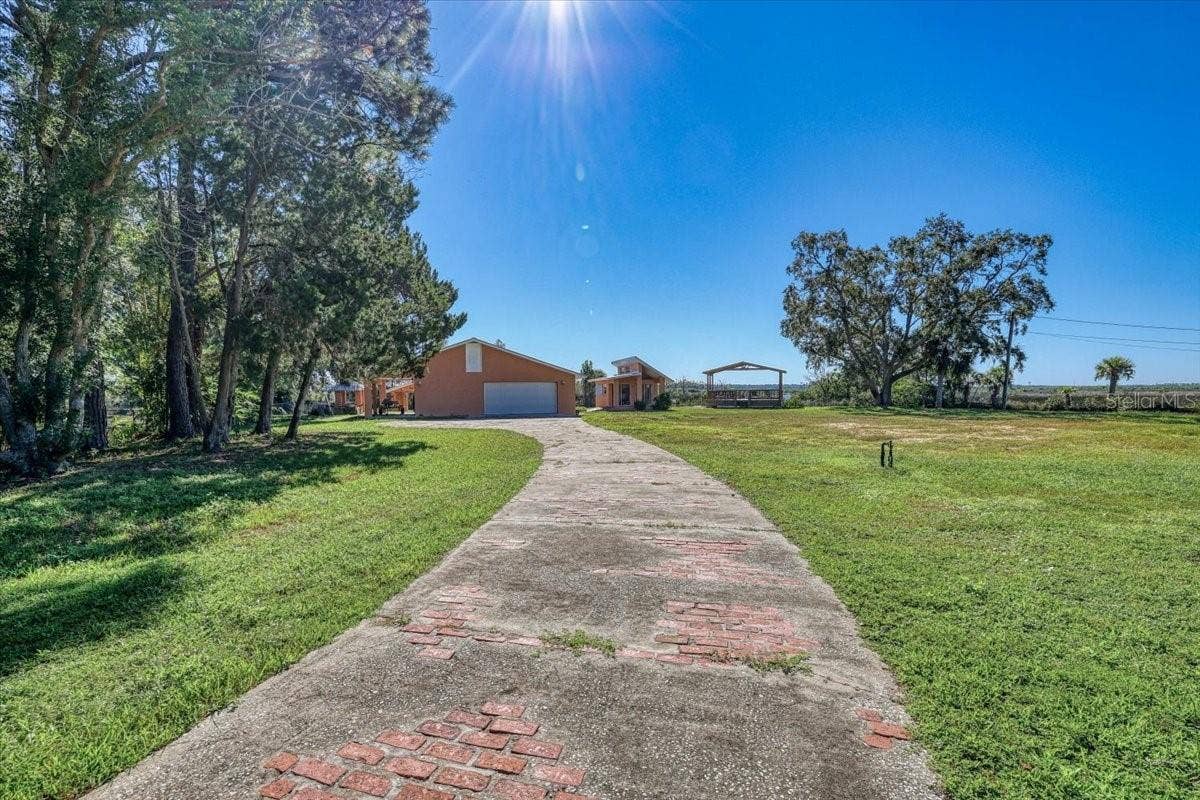 4346 CORTEZ BOULEVARD, Weeki Wachee, FL 34607