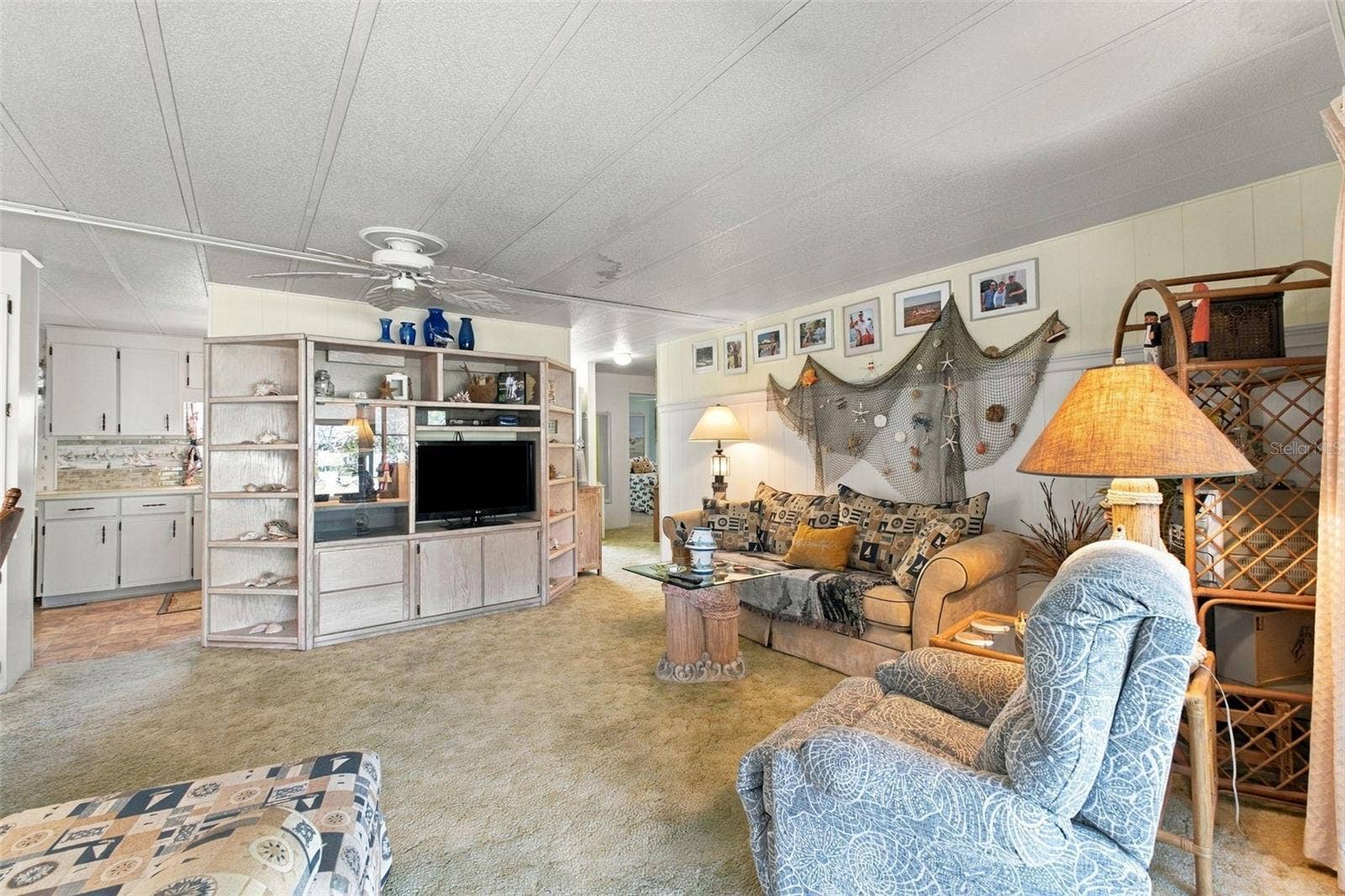 6439 THERESA AVENUE, Weeki Wachee, FL 34607 6439 THERESA AVENUE, Weeki Wachee, FL 34607
