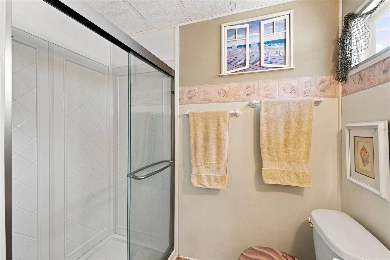 6439 THERESA AVENUE, Weeki Wachee, FL 34607 6439 THERESA AVENUE, Weeki Wachee, FL 34607