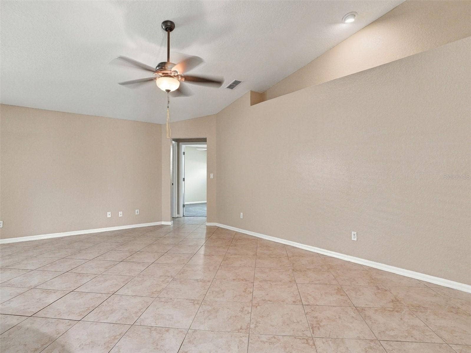8175 WINDING OAK LANE, Spring Hill, FL 34606 8175 WINDING OAK LANE, Spring Hill, FL 34606