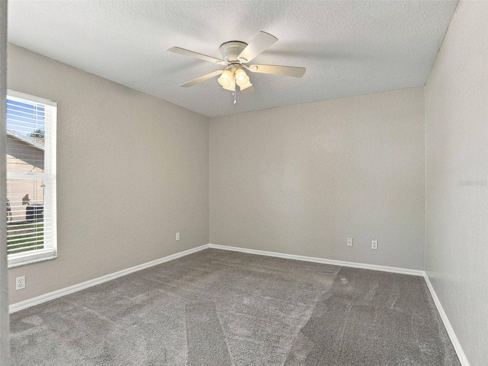 8175 WINDING OAK LANE, Spring Hill, FL 34606 8175 WINDING OAK LANE, Spring Hill, FL 34606